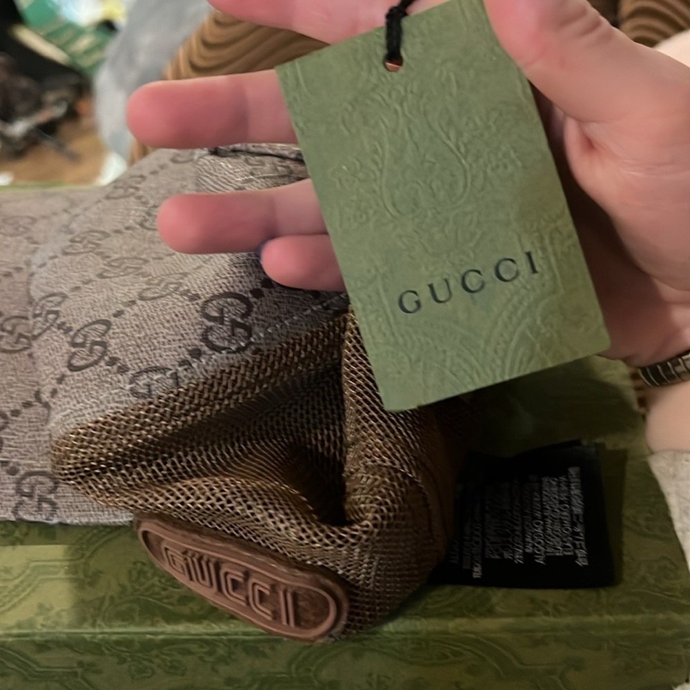 gucci hat - Picture 3 of 5